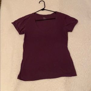 Gap Purple low cut tee